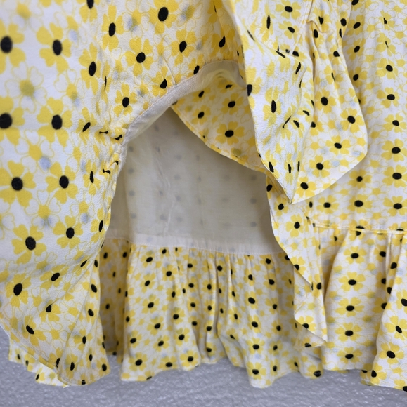 Ganni Daisy Yellow A-Line Ruffled Skirt (36) - Picture 7 of 14